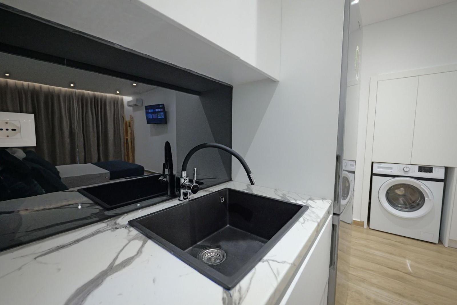 Cako Rooms Saranda ภายนอก รูปภาพ