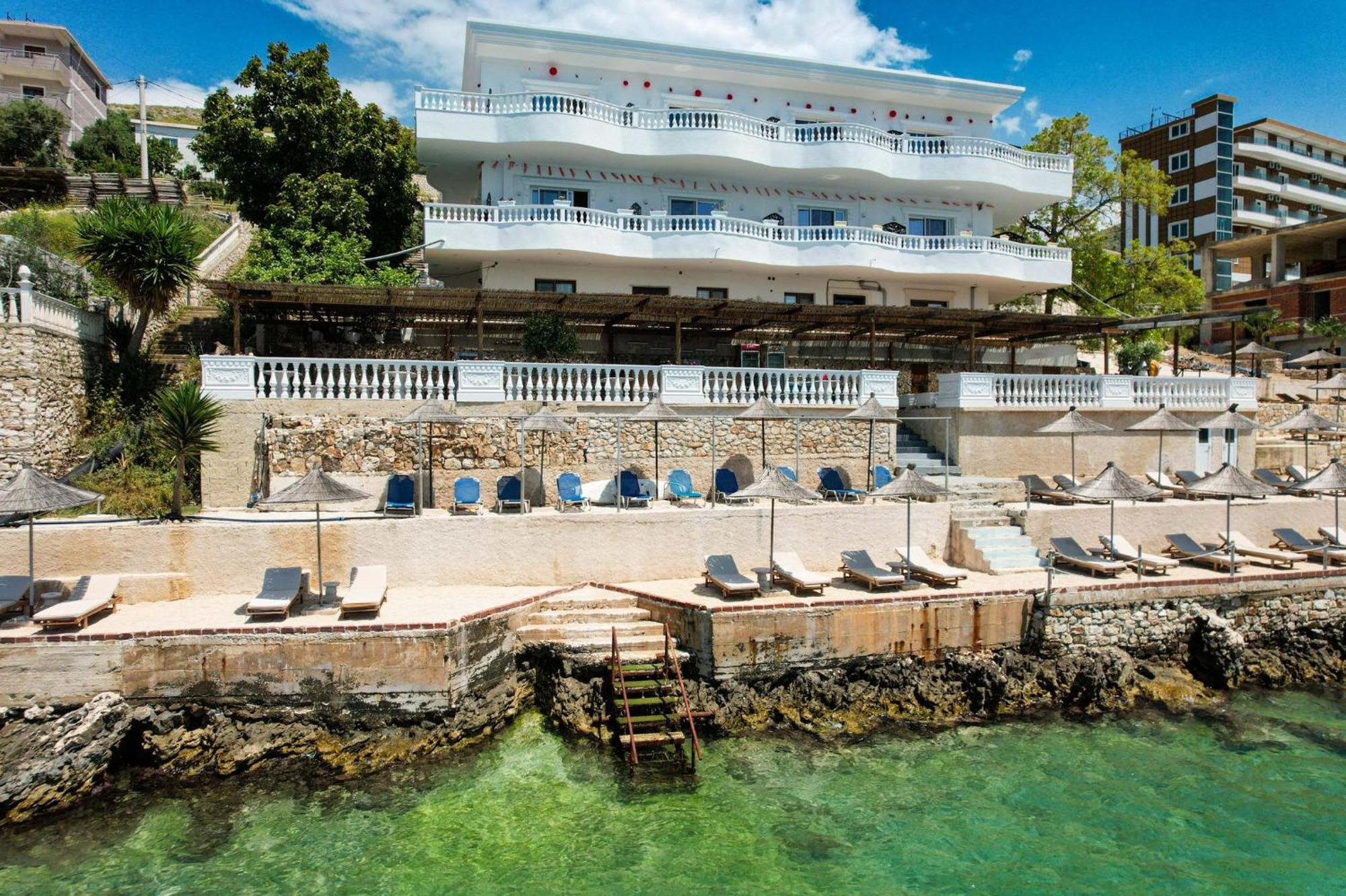Cako Rooms Saranda ภายนอก รูปภาพ