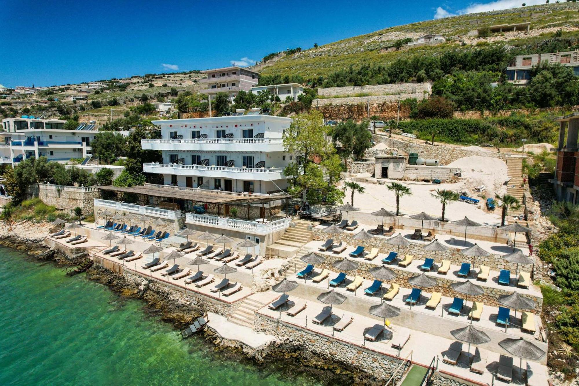 Cako Rooms Saranda ภายนอก รูปภาพ